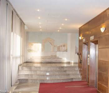 Porta Nuova Apartment Милан Экстерьер фото